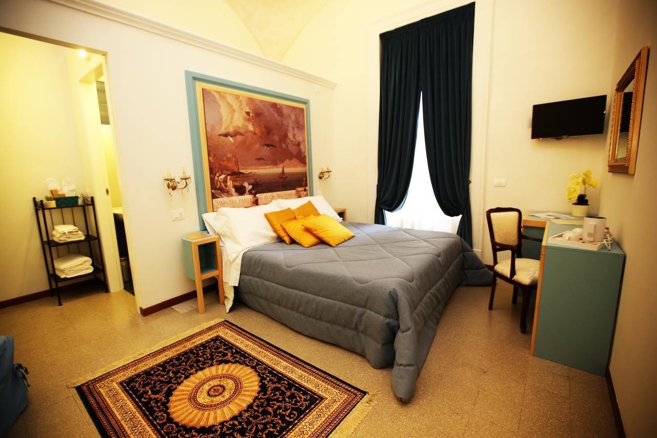 Bed & Breakfast La Bella Naples