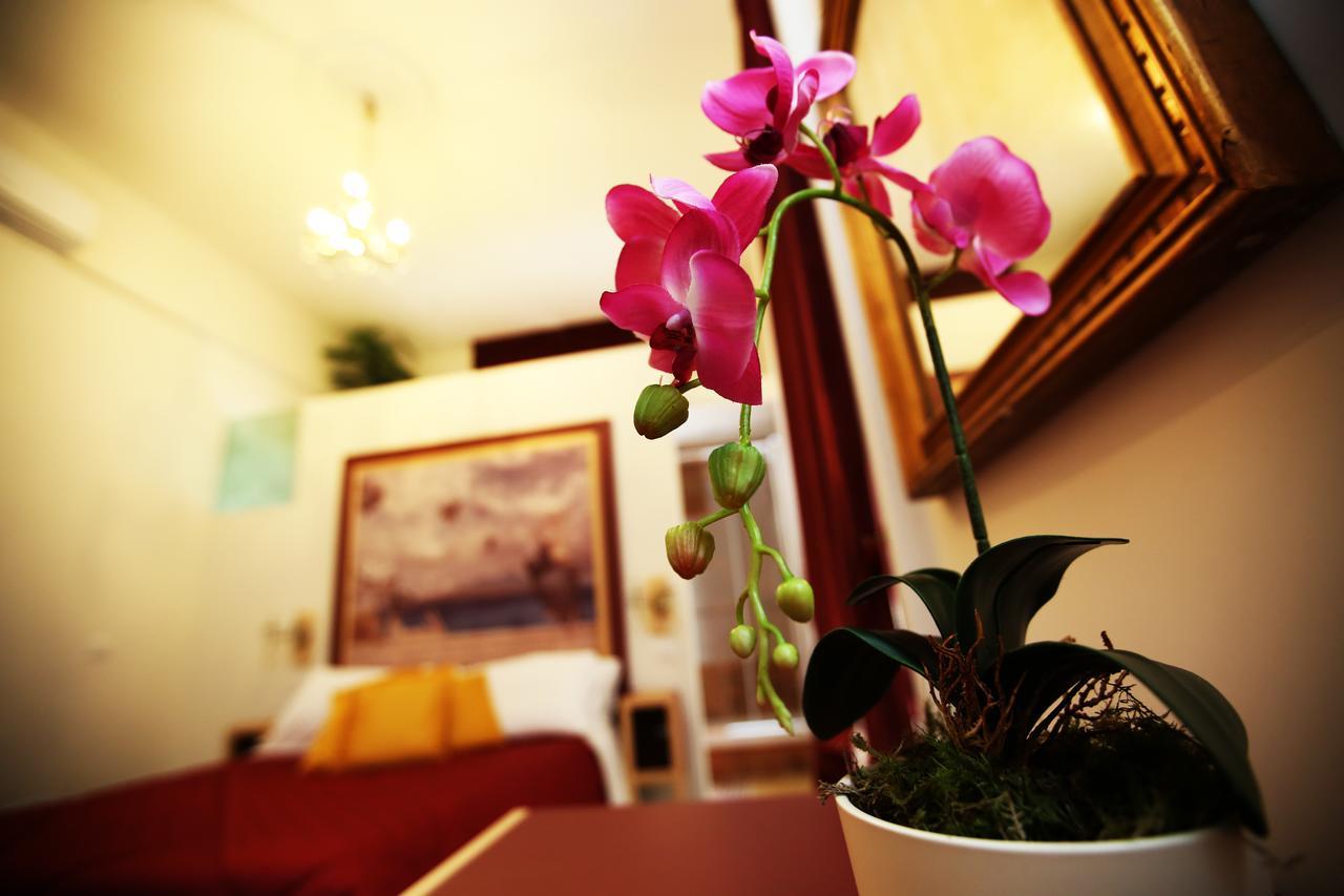 La Bella Bed & Breakfast