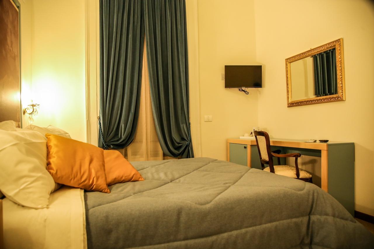Couette-café La Bella Naples